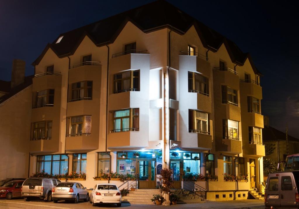 Hotel Cristal Клуж-Напока Экстерьер фото